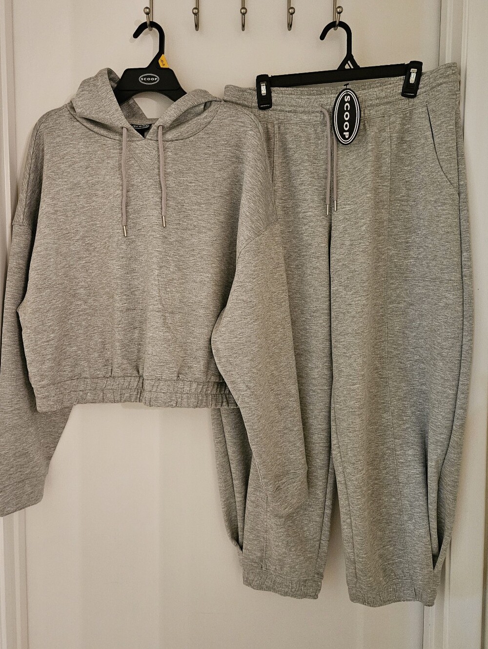 NWT Scoop Scuba Knit Hooded Sweatshirt & Barrel Jogger Pants Set, Large 12-14